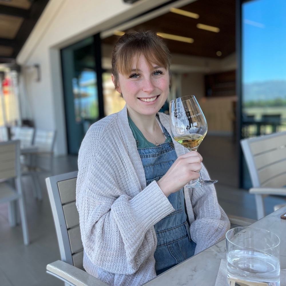 Meet your Posher, Emma
